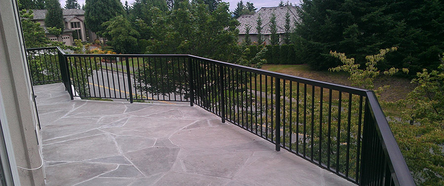 picket railing