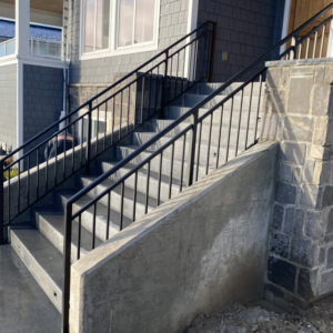 vertical picket