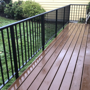 vertical picket